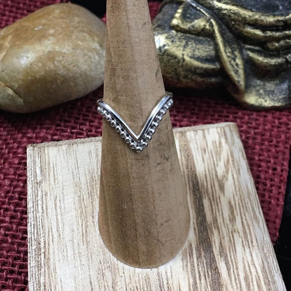 Sterling Silver V-Shaped Dotted Ring Boho Sizes 4,5